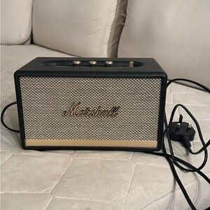 Marshall Black and Gold Portable Speaker （sold）